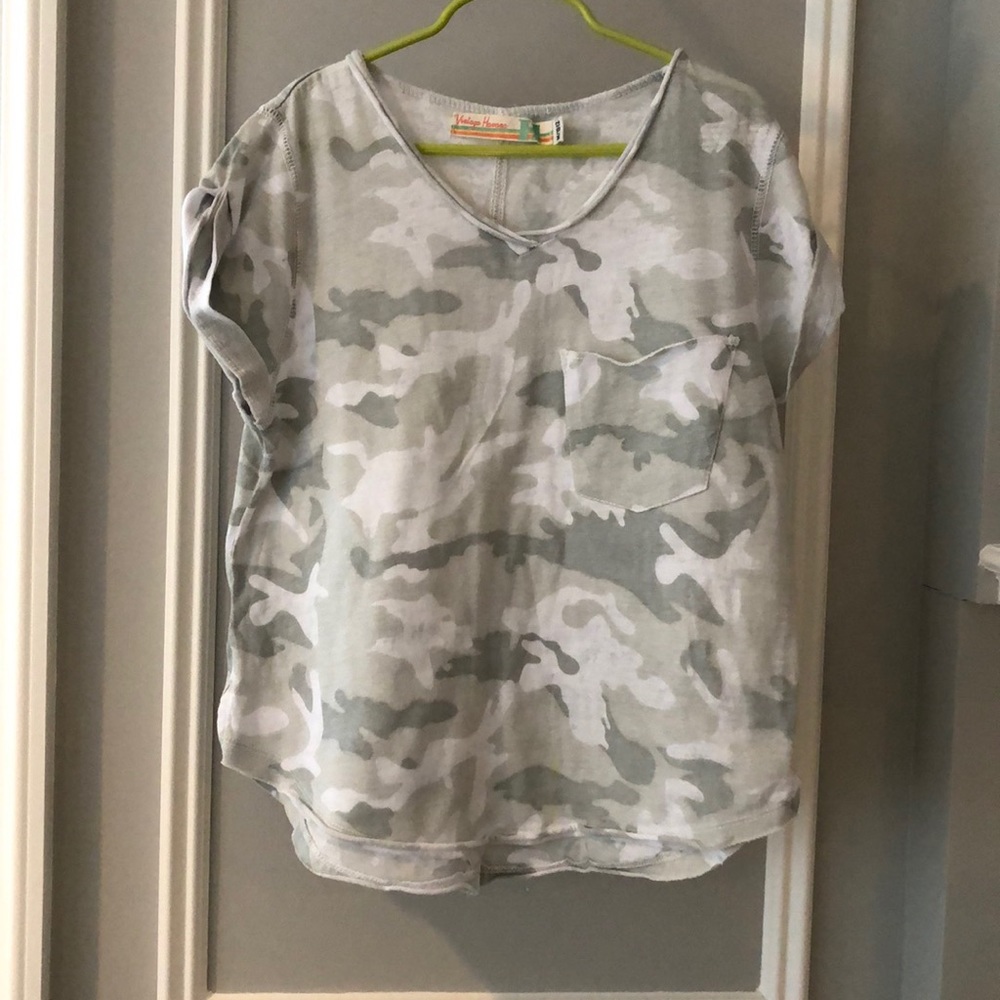 Vintage Havana girls M camouflage grey ss t- shirt